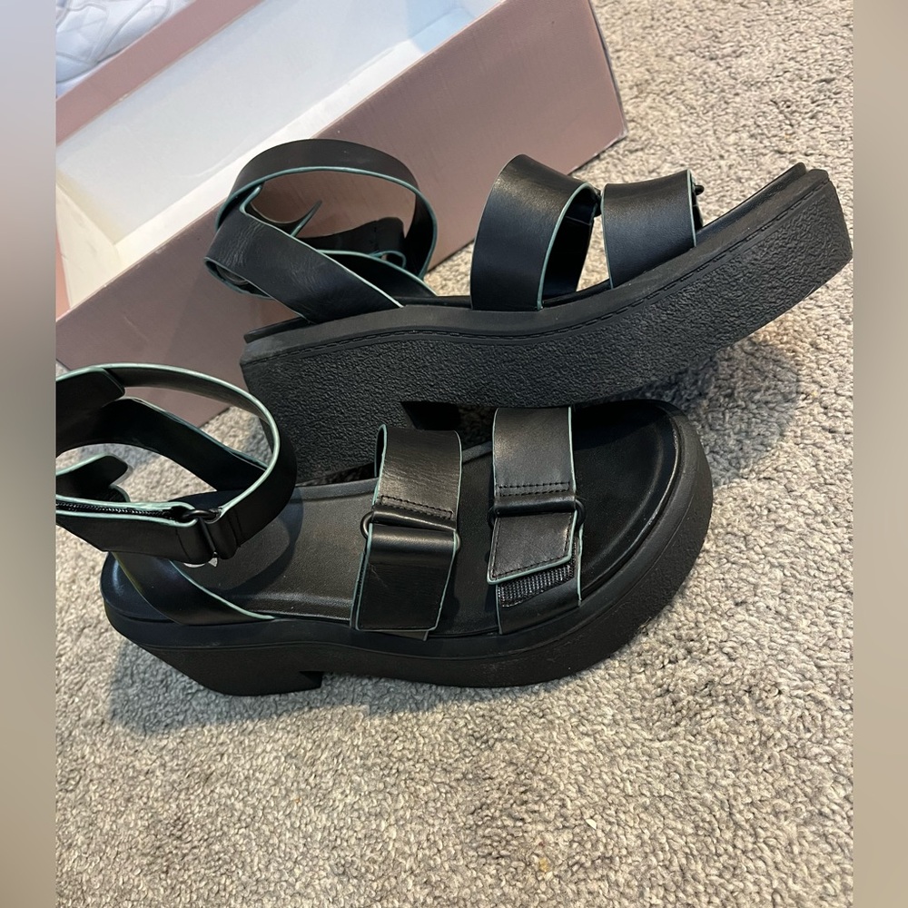 Sarto | Platform Sandals